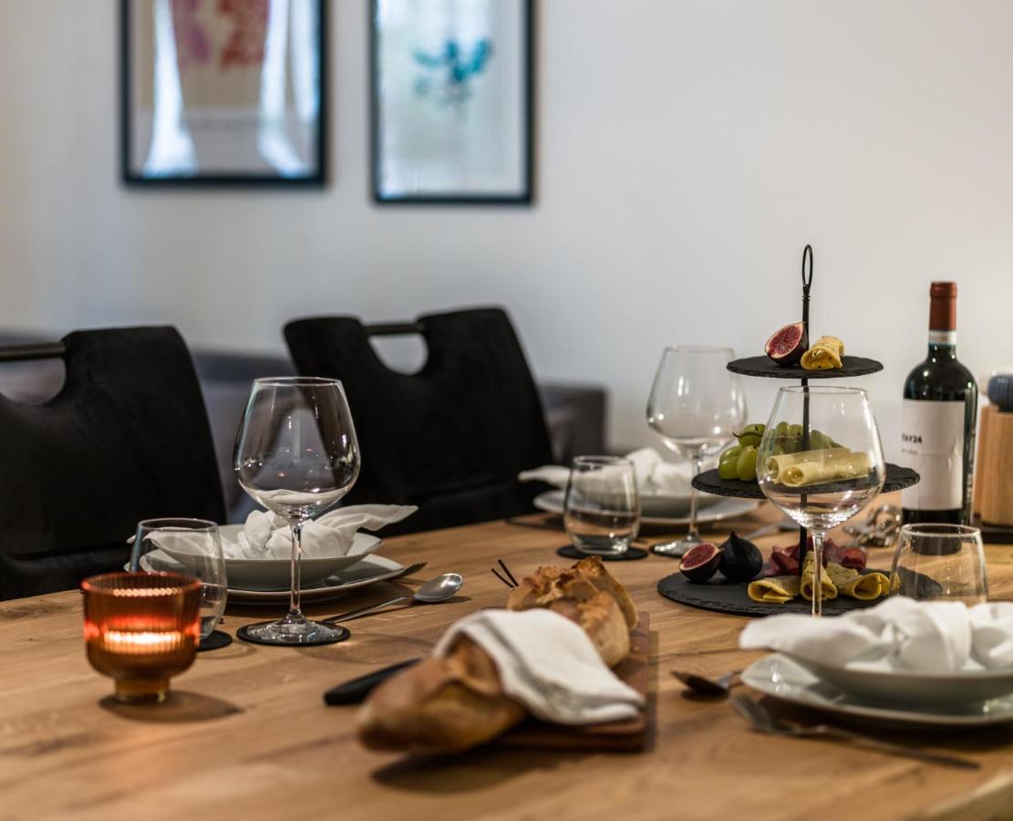 Hochwertige Altbauwohnung Im Modernen Stil In Wiesbaden - Kueche - Terrasse - Wlan - Zentral Dış mekan fotoğraf